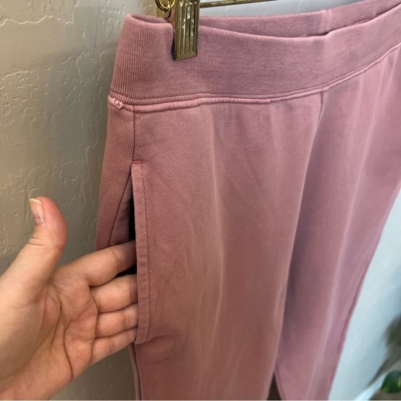 Girlfriend Collective Organic Cotton Mauve Joggers, size S - Picture 9 of 15